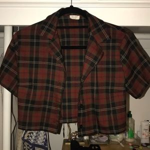 NEVER WORN CROPPED PLAID BRANDY BUTTON UP TOP